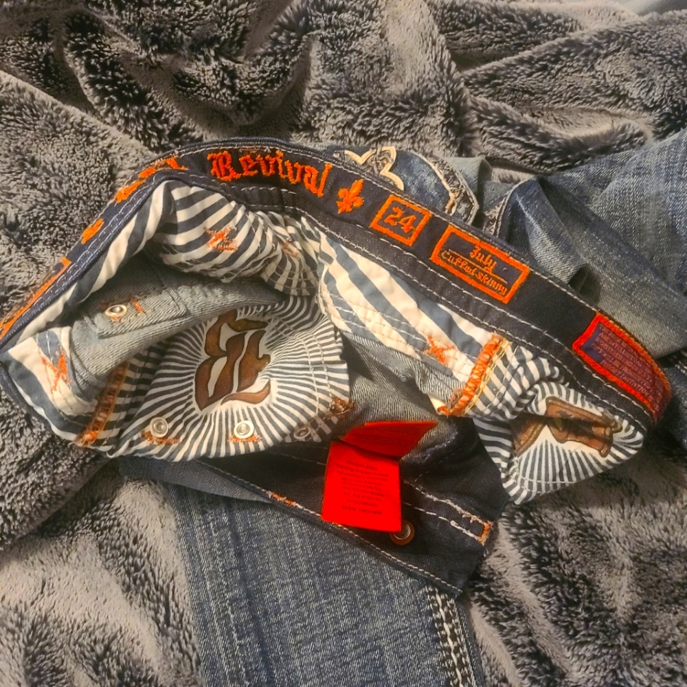 Jeans - Picture 2 of 5